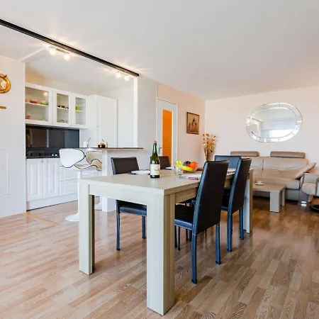 Cap Cabourg-31 By Interhome شقة *